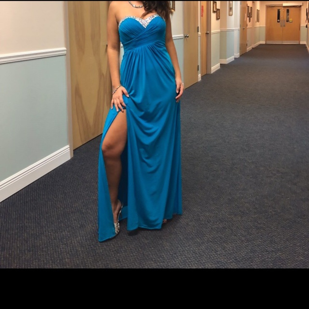 Blue prom dress